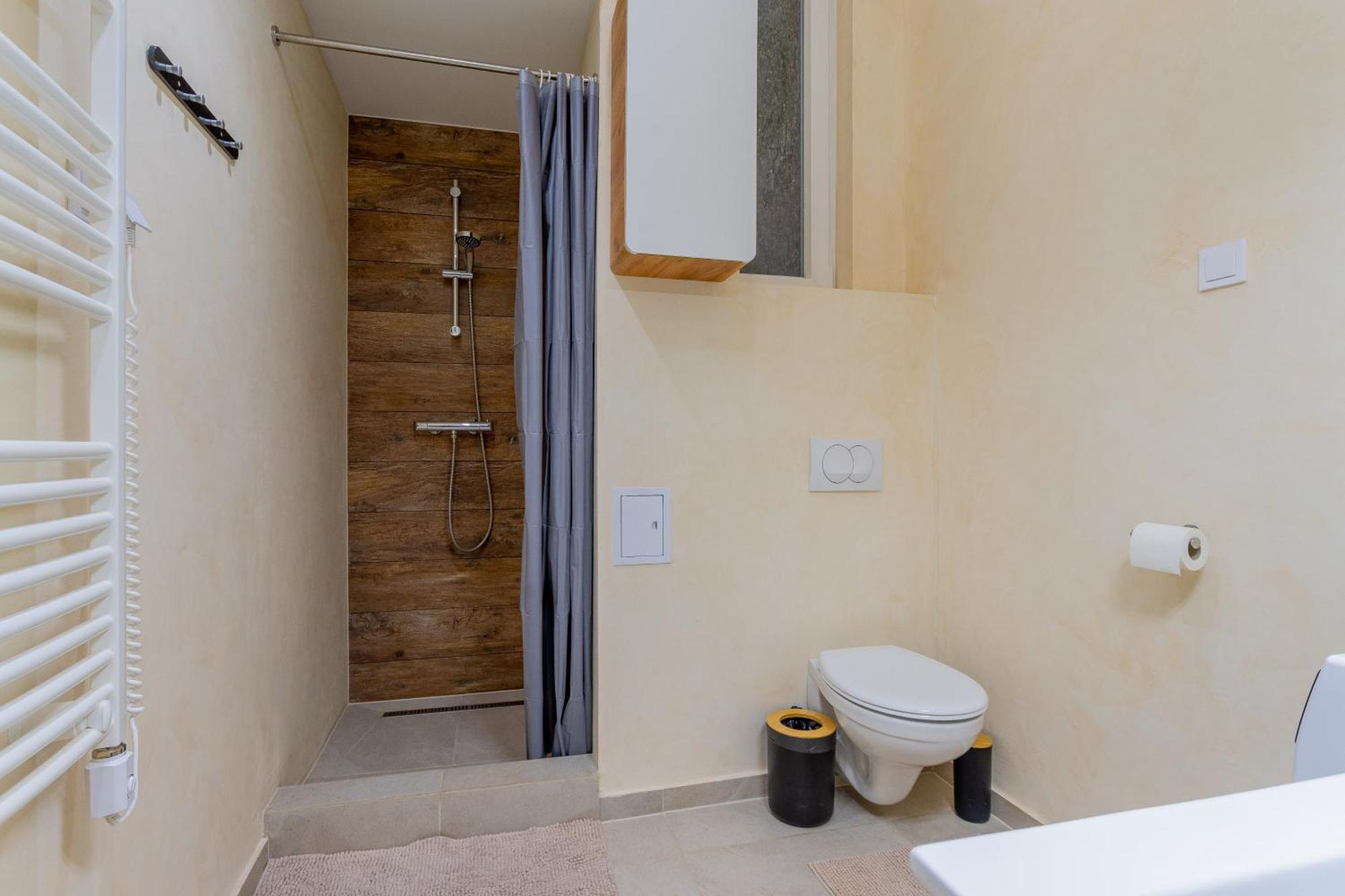 Full Equipment Designed Apartment In The Heart Of Budapest For 4 People Exterior foto